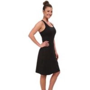 Mountain Hardwear Mighty Activa Dress New